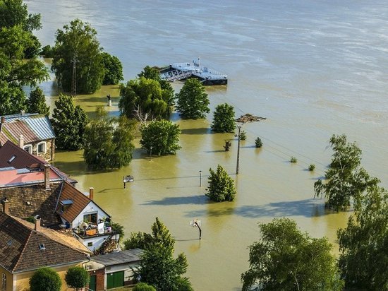Число жертв наводнений в США возросло до 45 человек
