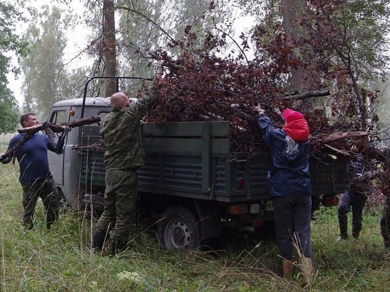 Сотрудники производства медицинской продукции помогли Приокско-Террасному заповеднику