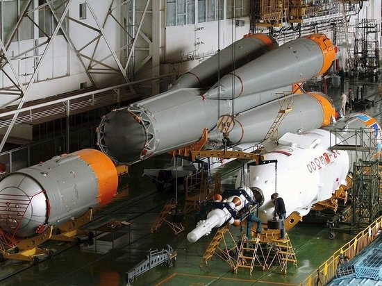 Рогозин рассказал сколько еще будет эксплуатироваться ракета «Союз-2»