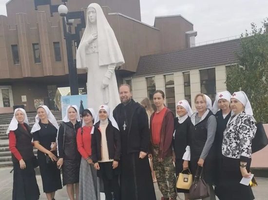 Статую мученицы Елизаветы установили в центре Красноярска
