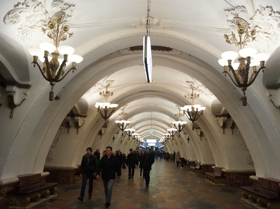 Москвичи высказались за восстановление облика станций метро