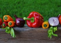 Российские диетологи призвали обратить внимание на сезонные овощи и фрукты