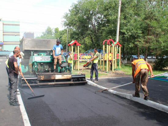 Мэр Хабаровска дал команду усилить ямочный ремонт