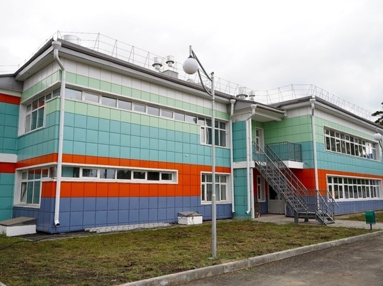 В поселке Балаганск губернатор проверил ход строительства социальных объектов