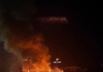 В ночь на вторник, 7 сентября, в Новосибирске случился пожар на Михайловской набережной