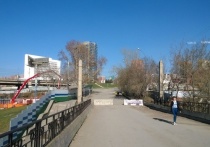 Муниципальное казенное предприятие «Гормост» объявило аукцион на ремонт моста на улице Сибревкома - он проходит над Ипподромской магистралью