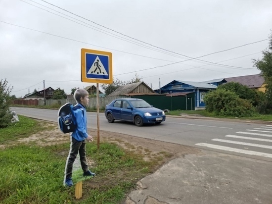 На дорогах Ивановской области появились "искусственные" школьники