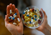 Доктор Мясников посоветовал принимать витамин D в составе аптечный витаминных добавок, в уже подготовленном таблетированном виде