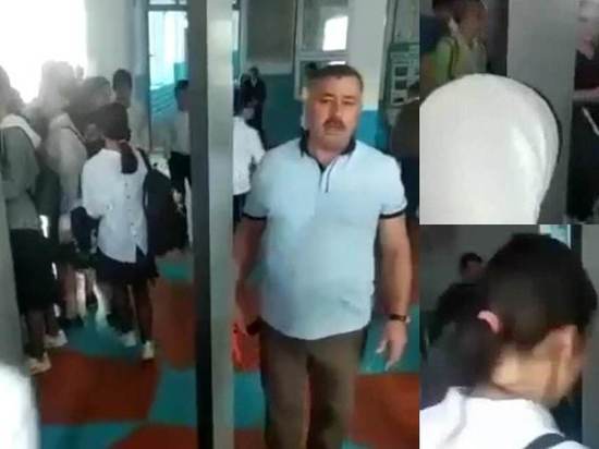 В Дагестане заместителя директора школы уволили из-за косынки