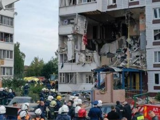 Спасатели извлекли первого погибшего из-под завалов в Ногинске