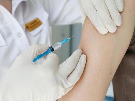 В двух краснодарских вузах открыли пункты вакцинации