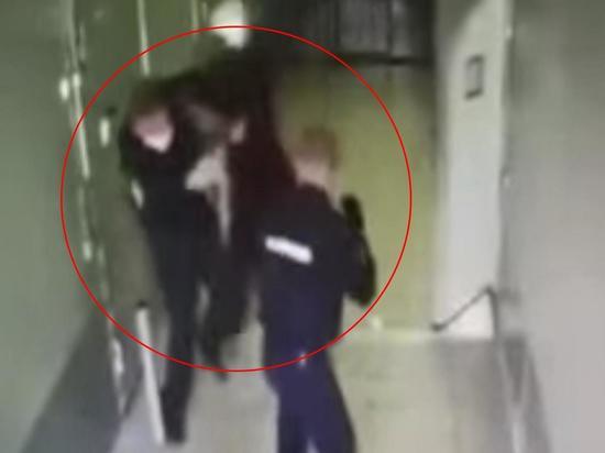 На Дону будут судить дебошира, избившего трех полицейских в изоляторе