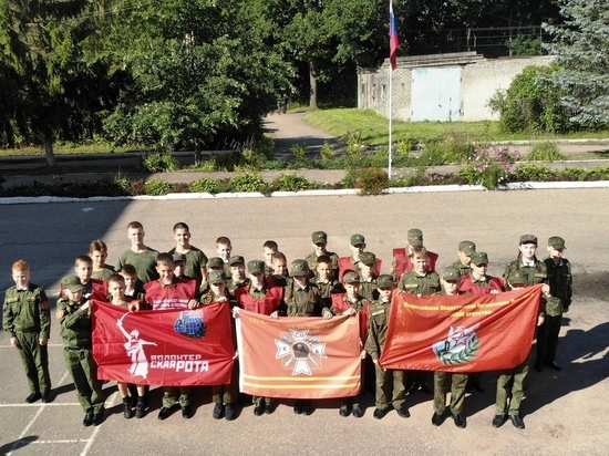 Добровольцы из Волонтерской Роты в Смоленске провели акцию #СохранимИсторию
