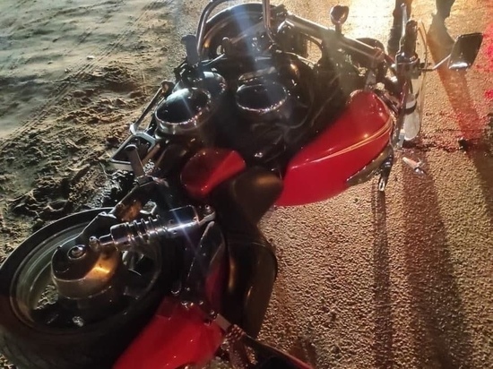 Водитель иномарки устроил ДТП и отправил на больничные койки 2 мотоциклистов в Новом Уренгое
