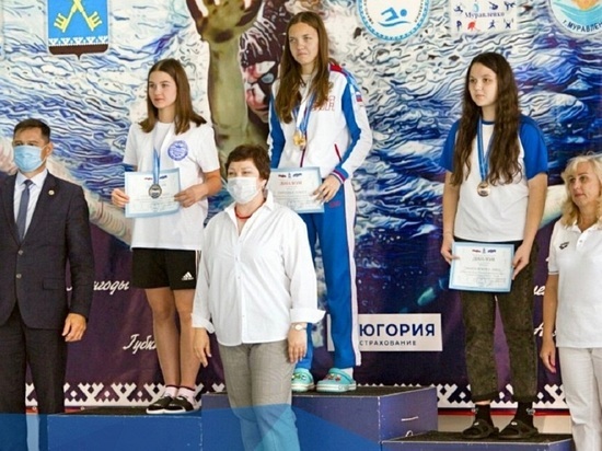 Окружной чемпионат по плаванию прошел в Муравленко