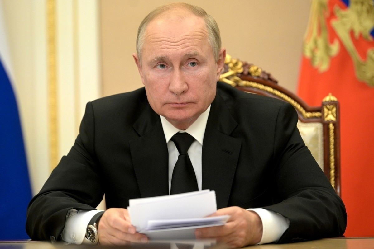 Путин назвал политическими решения CAS о санкциях против России
