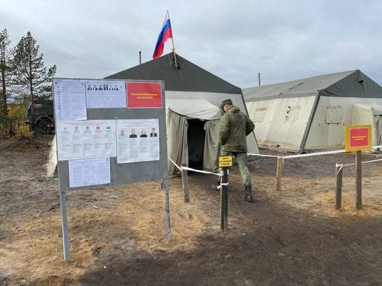 Военные в Печенгском округе досрочно проголосовали на выборах