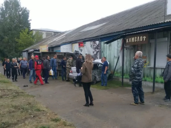 В Бийске перевернулась маршрутка с пассажирами