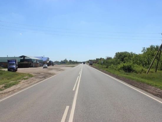 Двое мотоциклистов госпитализированы в результате ДТП в Саратовской области