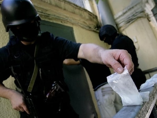 В Ивановской области задержали сразу двух наркоторговцев