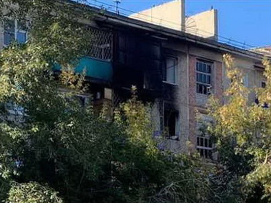 В Бурятии на пожаре погиб мужчина, который приехал в командировку из Омска