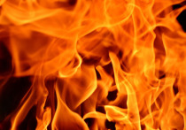 По сообщению Главы администрации города Донецка около дома №3 по проспекту Панфилова произошло возгорание автомобиля скорой помощи