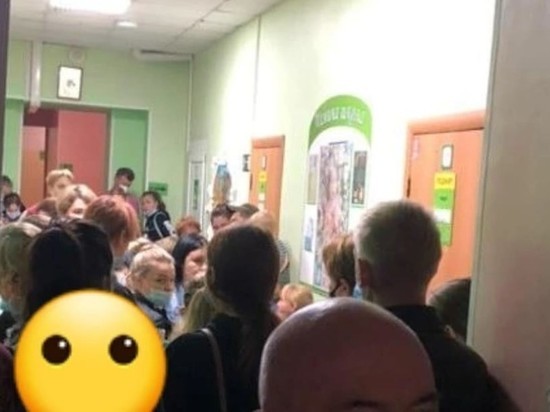 Рязанцы пожаловались на очередь к педиатру в детской поликлинике №2