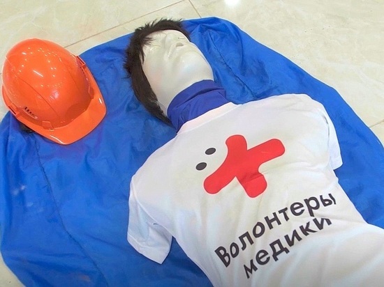 Тюменские волонтеры-медики проверили готовность горожан оказать помощь пострадавшему