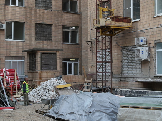 Бочаров: «Первый этап обновления больницы Фишера завершится в 2021 году»