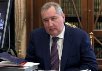 Генеральный директор «Роскосмоса» Дмитрий Рогозин после успешного запуска ракеты «Союз-2