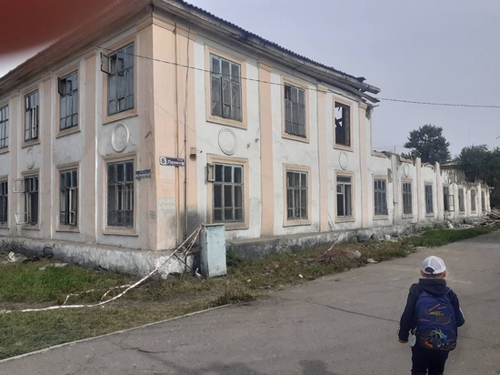 В Кызыле идет снос аварийных домов