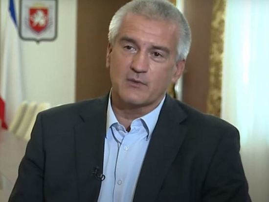 Аксенов рассказал о противостоящих Крыму украинских ботах