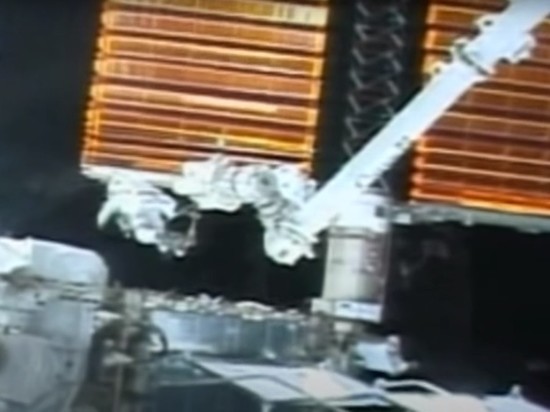В «Роскосмосе» рассказали, как долго продлится полет киноэкипажа к МКС