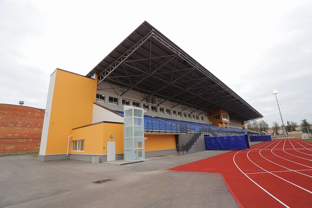 Событие года: в Пскове открылся обновленный стадион «Машиностроитель»