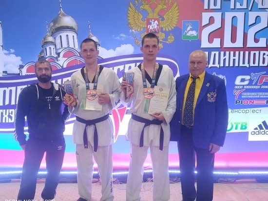 Близнецы из Тверской области завоевали медали Чемпионата России по тхэквондо