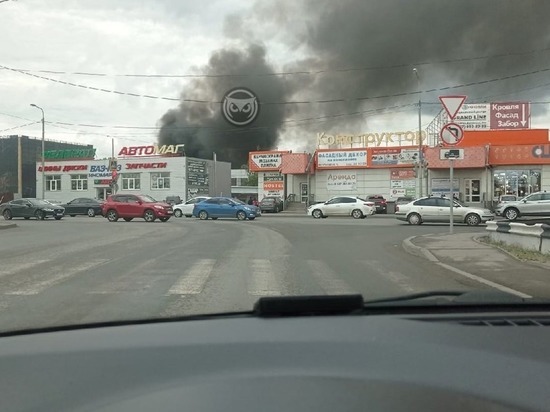 В региональном МЧС прокомментировали пожар на улице Измайлова