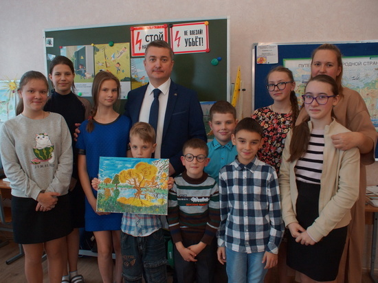 Руководитель Смоленскэнерго поздравил воспитанников Православного детского дома с началом учебного года