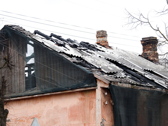 Памятник с душком: почему полуразрушенные дома в центре Пскова никому не нужны