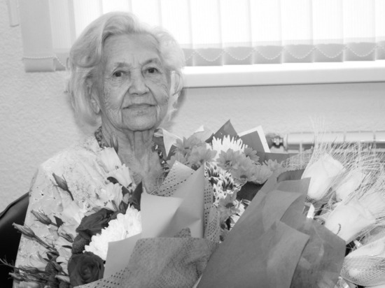 В Пензе на 103-м году жизни скончалась одна из старейших врачей скорой