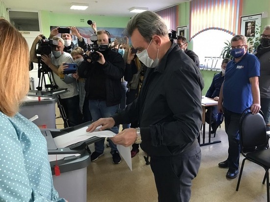 В Пензе на второй день выборов проголосовал Валерий Лидин