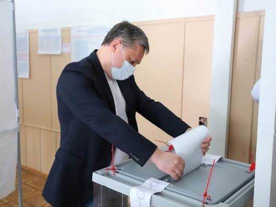 Глава Пятигорска проголосовал на парламентских выборах