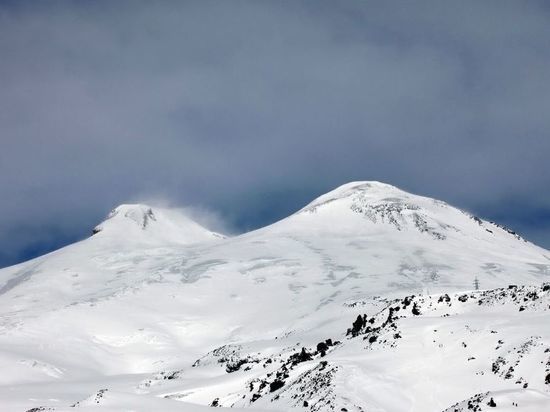 Заплутавшего на Эльбрусе петербургского альпиниста нашли на высоте 5250 метров