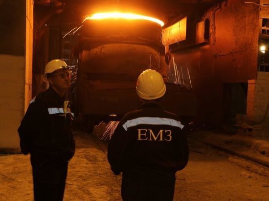 Енакиевский метзавод возобновил работу после 8-месячного простоя