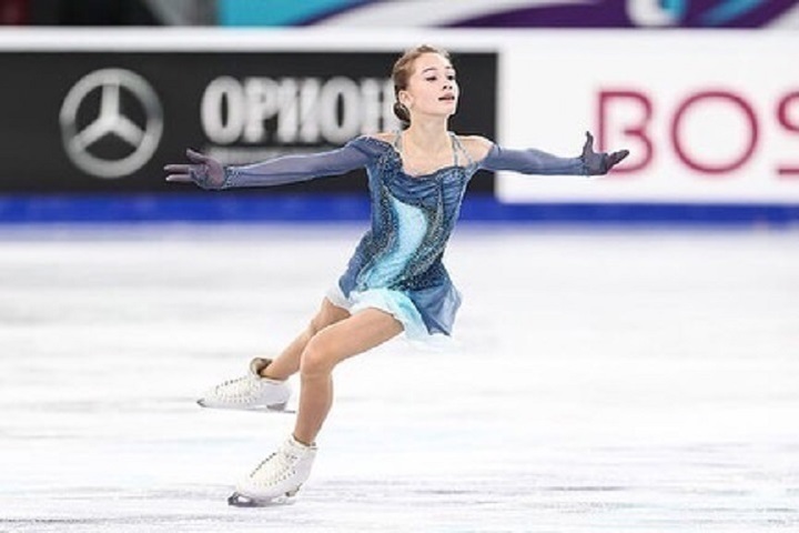 В Красноярске завершились соревнования девушек на юниорском этапе Гран-при
