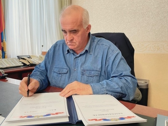 Губернатор Сергей Ситников подписал распоряжение о поощрении участников тушения лесных пожаров
