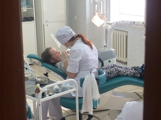 Стоматологи приняли в школах Башкирии свыше 56 тысяч учащихся