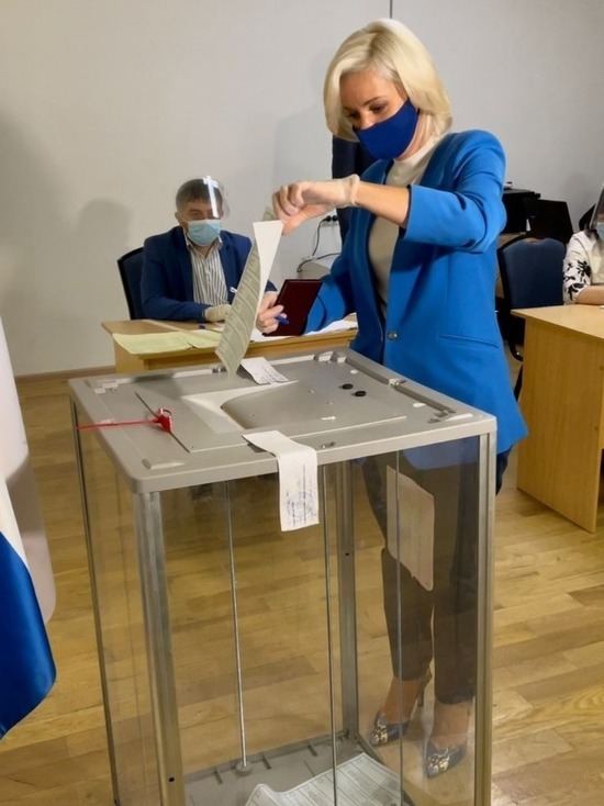 Депутат Госдумы и глава Железноводска проголосовали на выборах