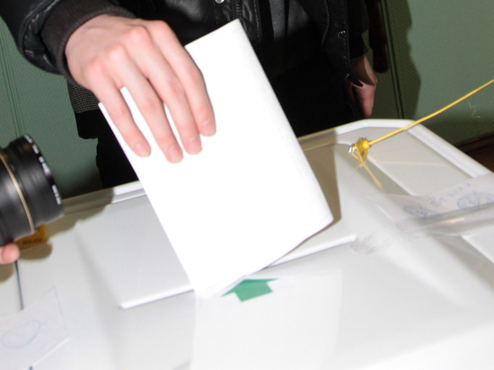 Явка на выборах по России составляет 35,69%