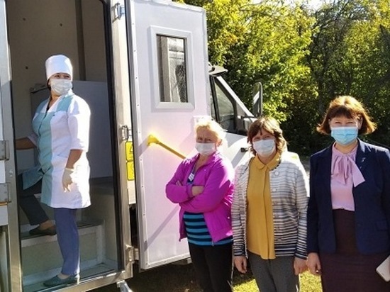 В Токаревском районе прививку от гриппа сделали более тысячи жителей