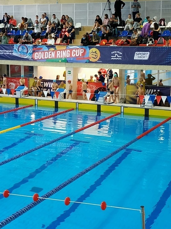Почти два десятка медалей завоевали пловцы Серпухова на областных соревнованиях